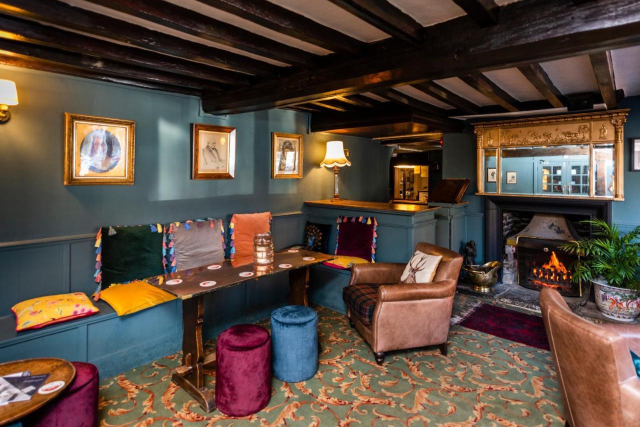 The George Inn Оакхам Экстерьер фото